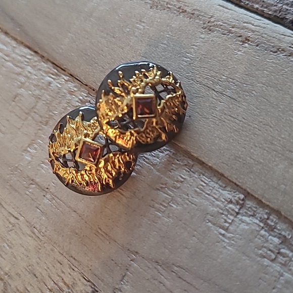 Tuscanny earrings - Picture 3 of 7